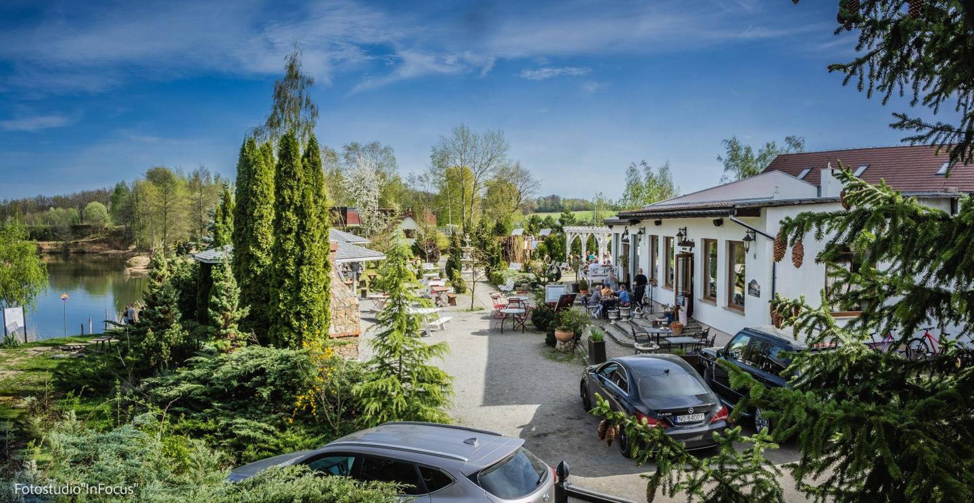 Forteca, Pokoje Goscinne Nad Stawem Dzierżoniów Exterior foto