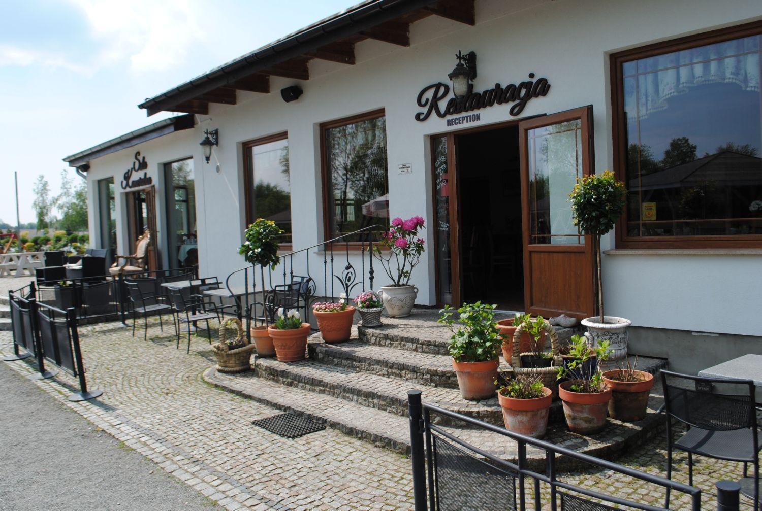 Forteca, Pokoje Goscinne Nad Stawem Dzierżoniów Exterior foto